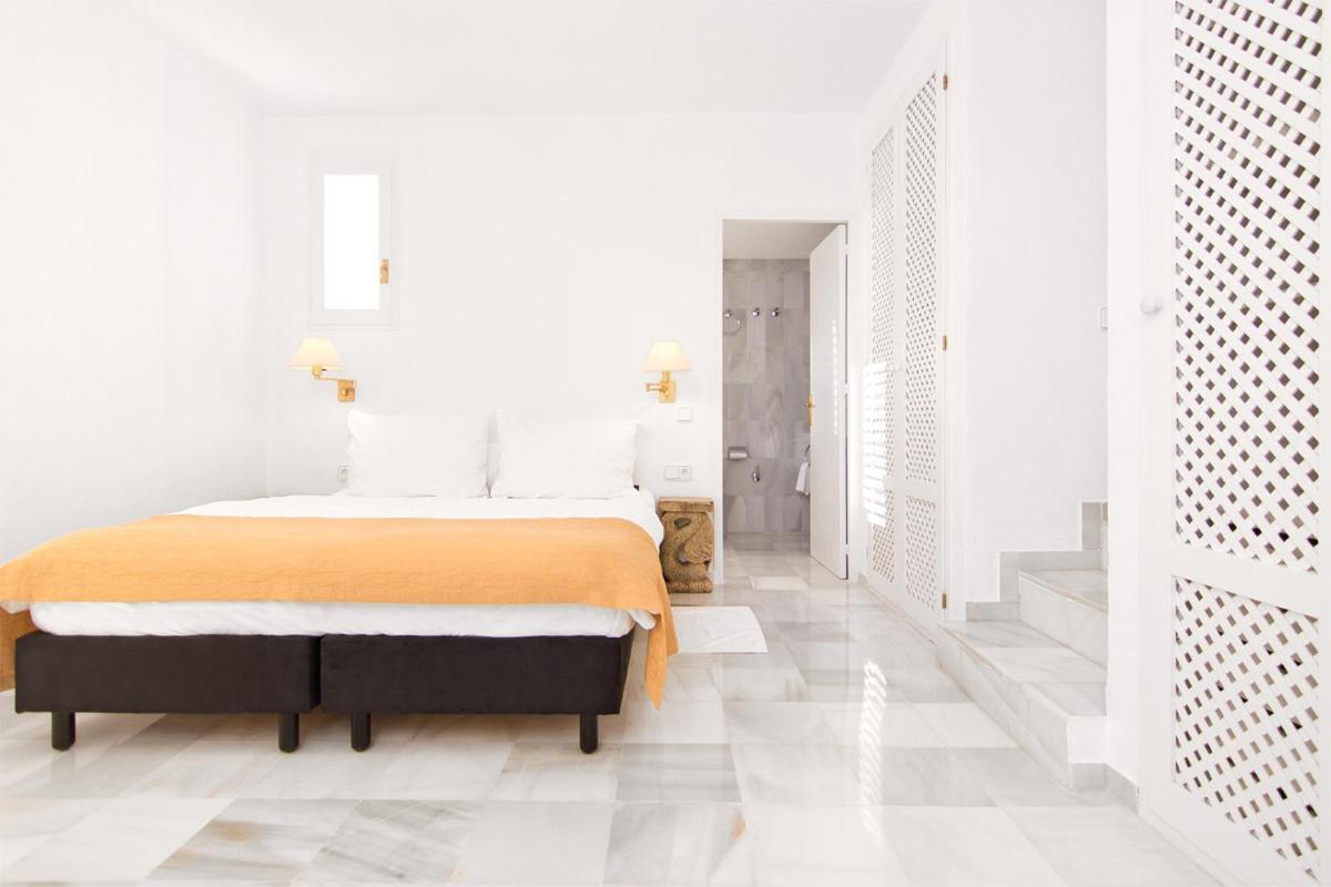 Hotel Village Cala Vadella  Kültér fotó