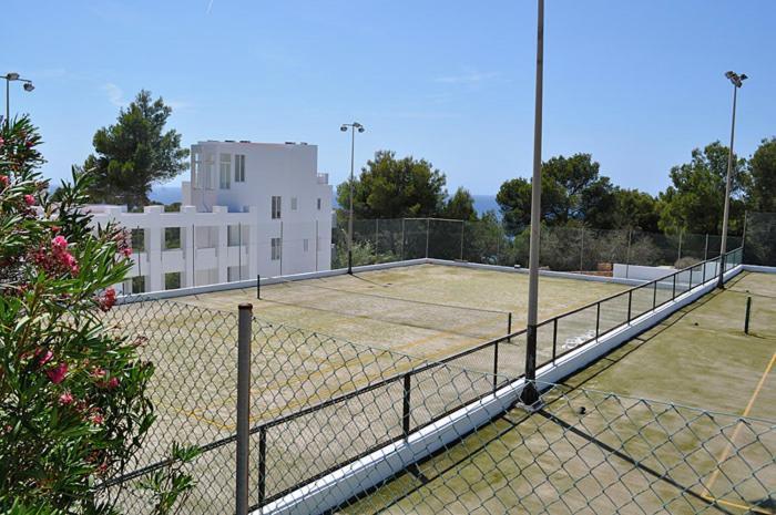 Hotel Village Cala Vadella  Kültér fotó