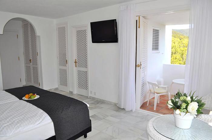 Hotel Village Cala Vadella  Szoba fotó